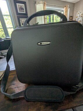 Small Delsey suitcase carry-on